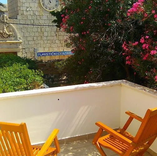 Pag Garden *
