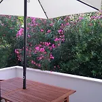 Pag Garden Apartment