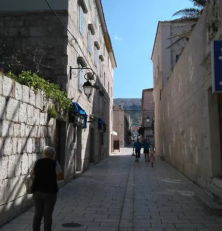 Appartamento Pag Studio Garden Pag Town