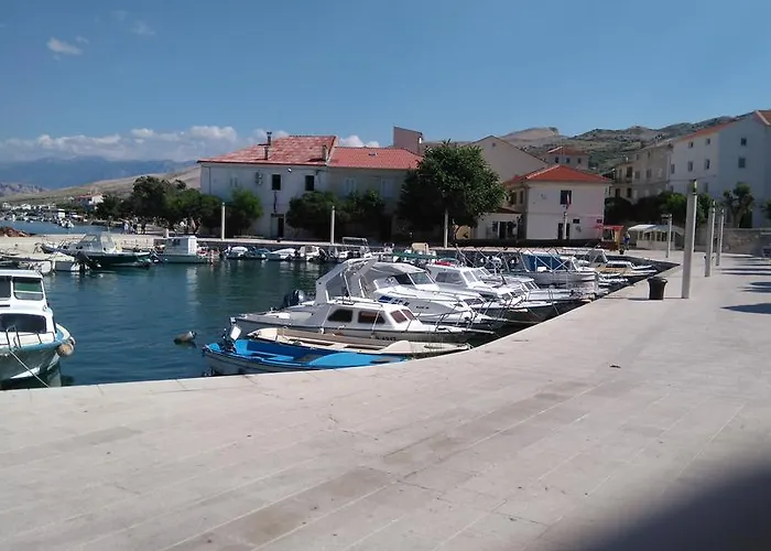 Pag Studio Garden Apartment *